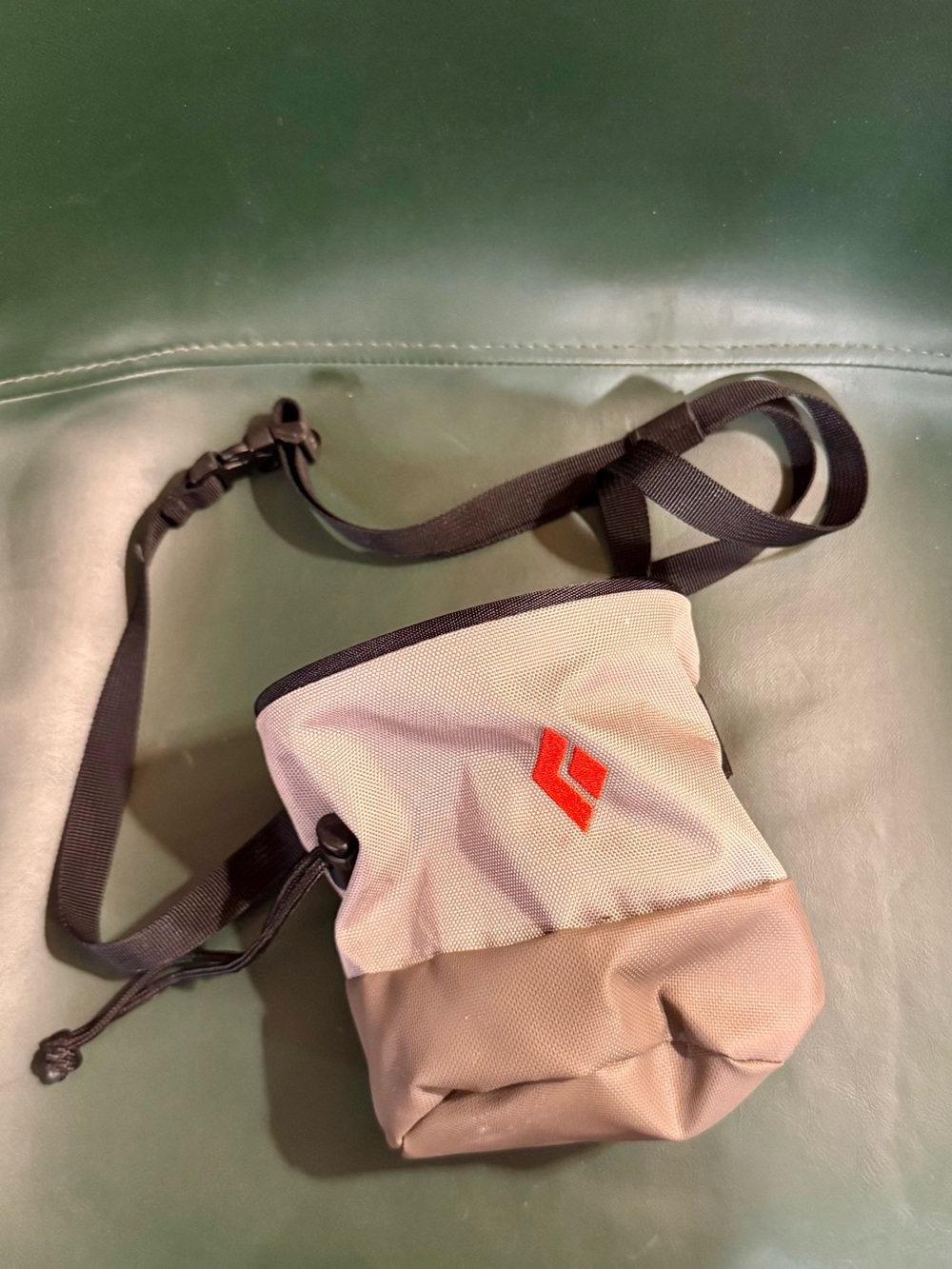 Black Diamond Two-Tone Chalk Bag in Beige and Tan with Black Strap